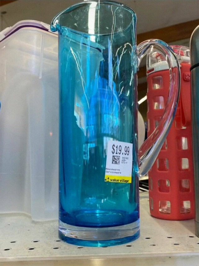 Expensive Items In A Thrift Store (31 pics)