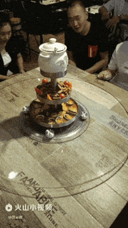 Acid GIFs, April 11 (25 gifs)