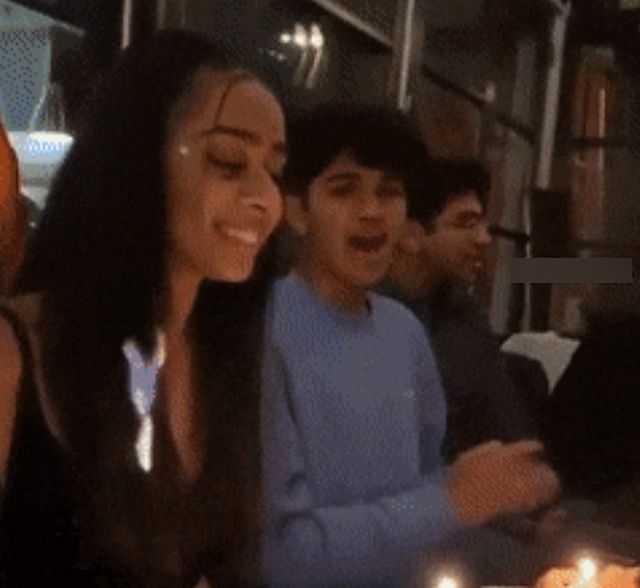 Acid GIFs, April 11 (25 gifs)