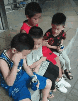 Acid GIFs, April 11 (25 gifs)