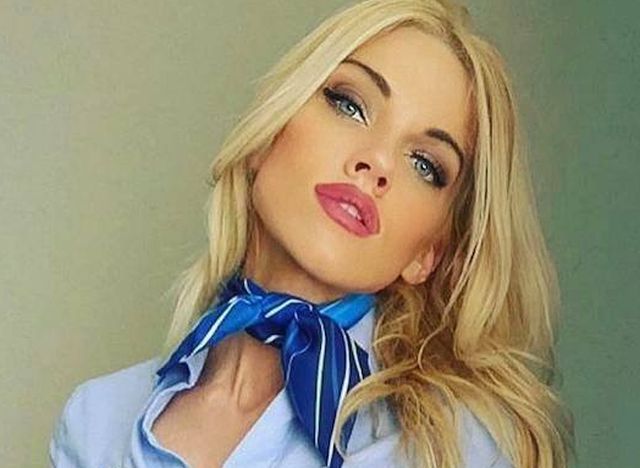 Hot Flight Attendants (34 pics)