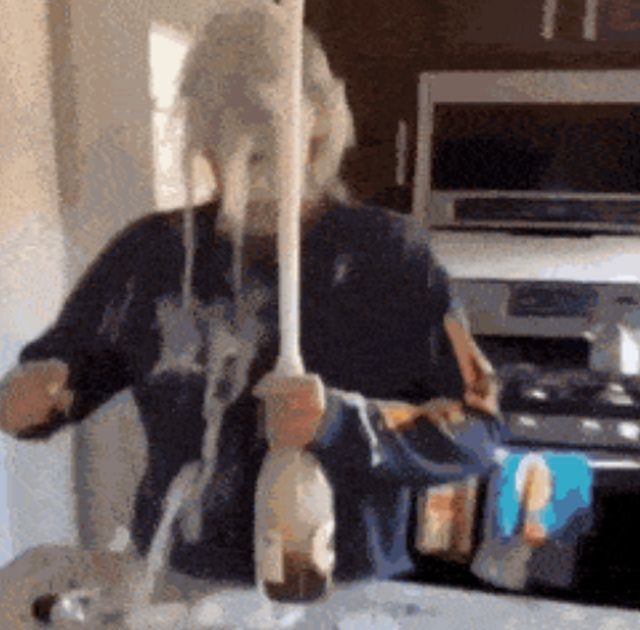 Acid GIFs, April 21 (25 gifs)