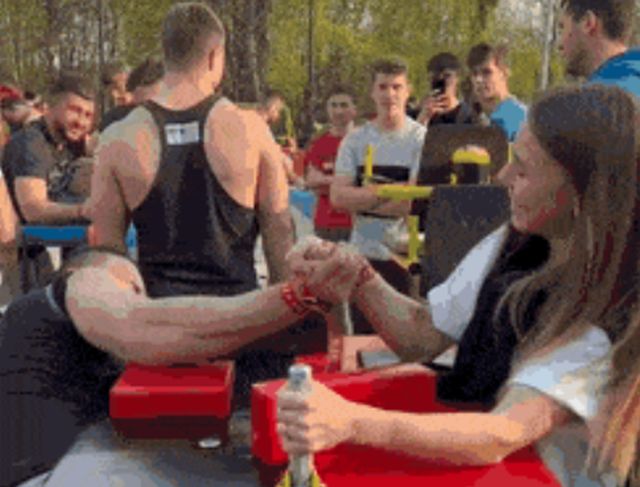 Acid GIFs, April 25 (25 gifs)