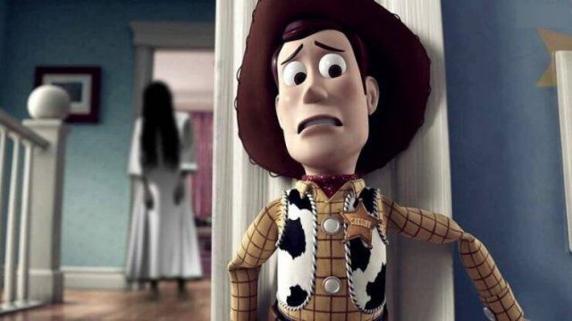 Characters In The Wrong Movies (29 pics)