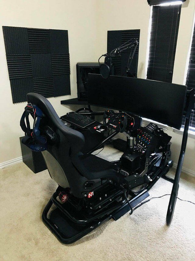 Awesome Racing Simulator Rigs (20 pics)