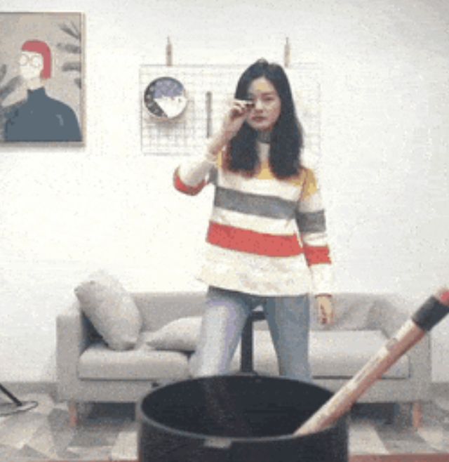 Acid GIFs, May 4 (25 gifs)