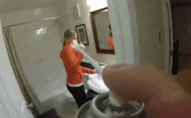 Acid GIFs, May 5 (25 gifs)