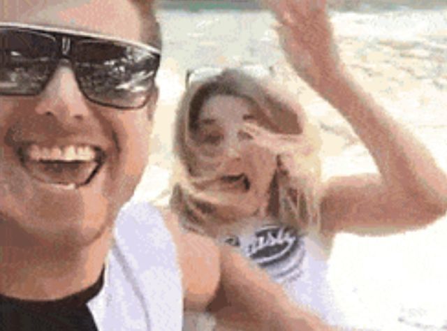 Acid GIFs, May 12 (25 gifs)