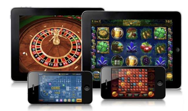 Mobile website or casino app, which is better?