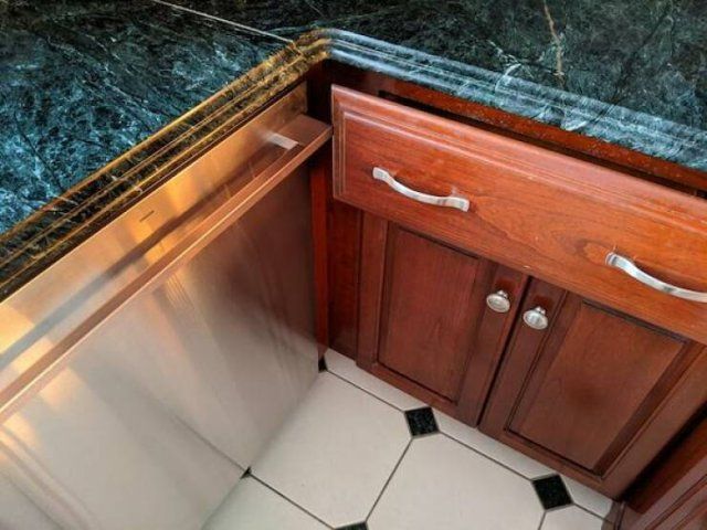 Fails In Houses (22 pics)