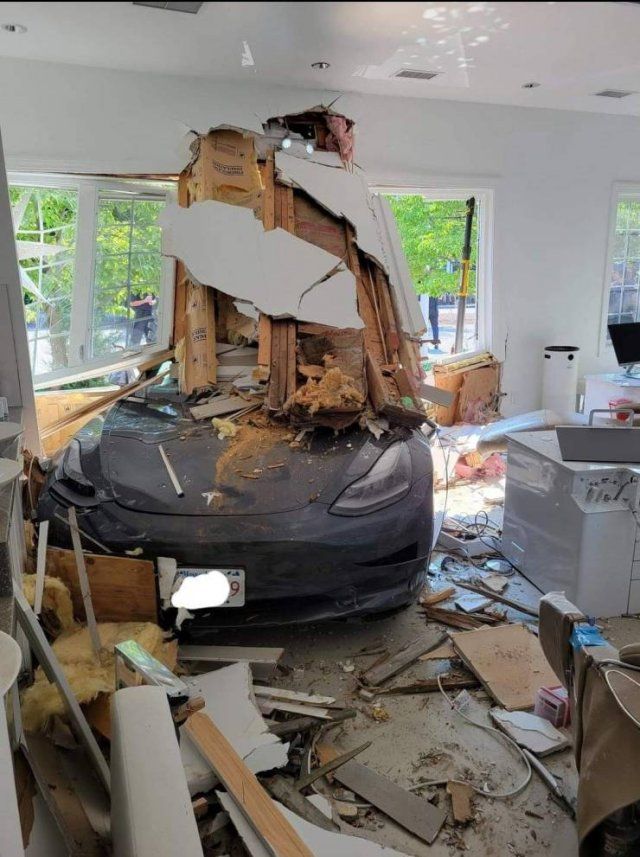Bad Days Happen (35 pics)
