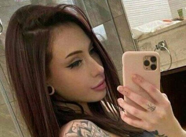 Tattooed Girls (54 pics)