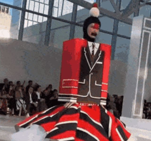 Acid GIFs, June 10 (25 gifs)