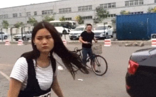 Acid GIFs, June 15 (25 gifs)