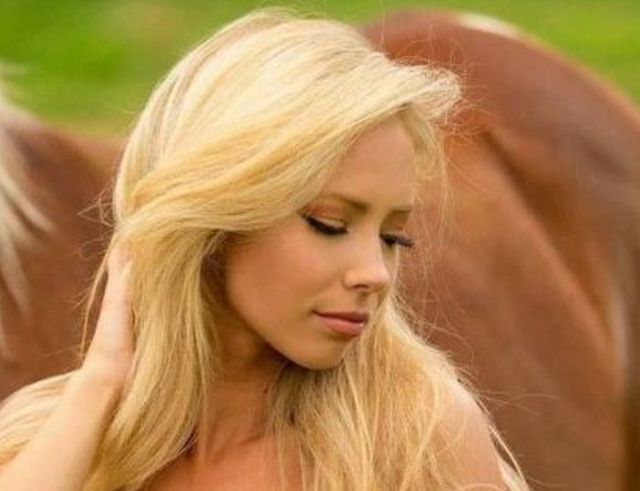 Country Girls (42 pics)