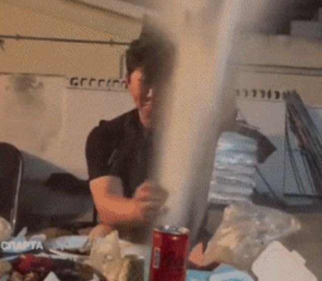 Acid GIFs, July 14 (25 gifs)