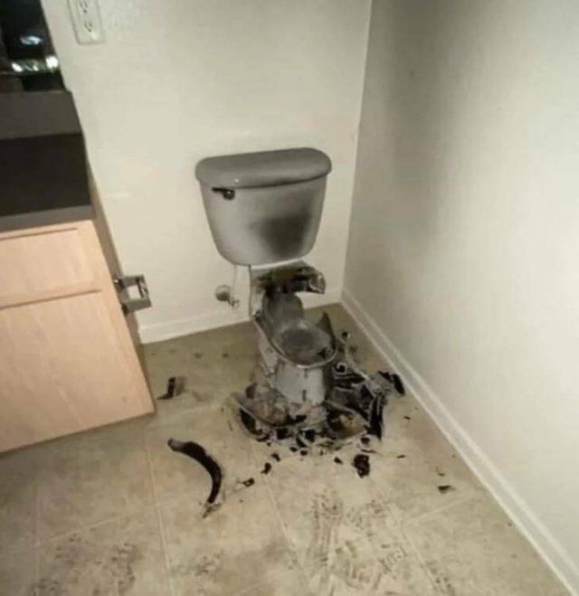 Bad Days Happen (29 pics)