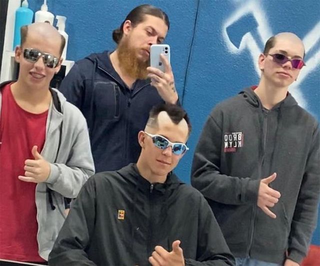 Odd Haircuts (28 pics)