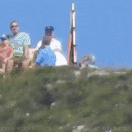 Acid GIFs, July 26 (25 gifs)