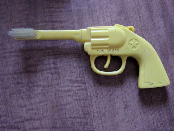Terrible Kids Toys (27 pics)