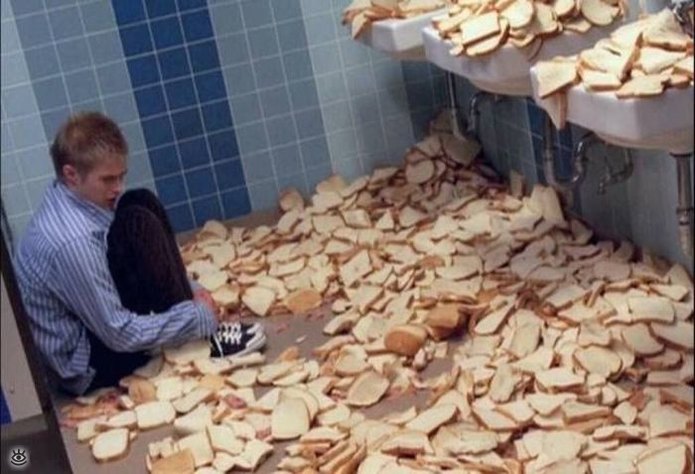 What Is Going On Here? (25 pics)