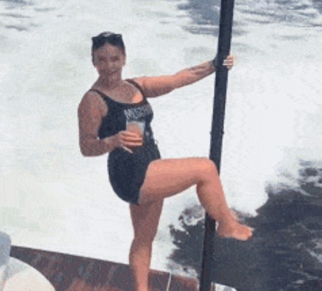 Acid GIFs, July 28 (25 gifs)