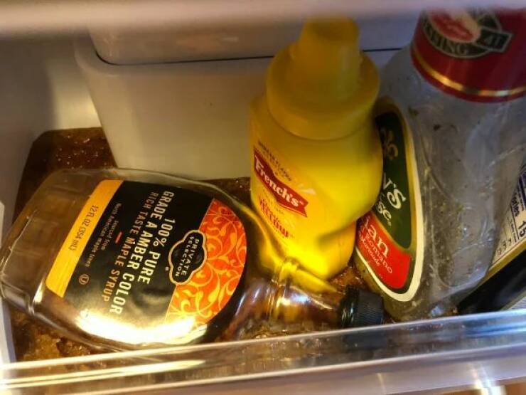 Bad Days Happen (24 pics)