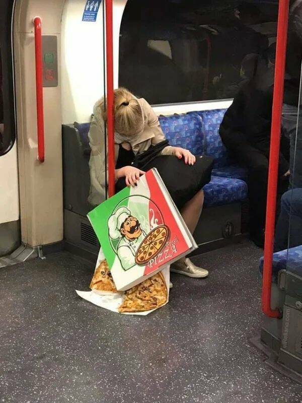Bad Days Happen (24 pics)