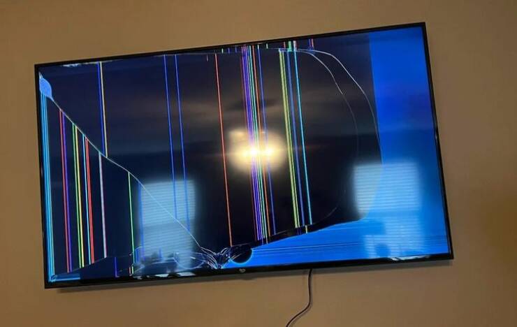 Bad Days Happen (24 pics)