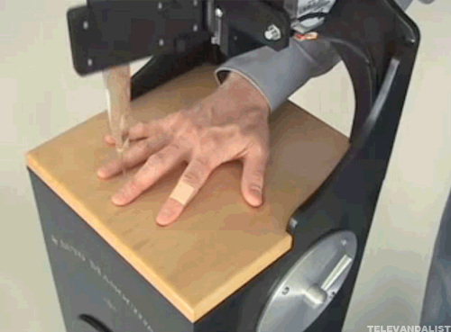 Acid GIFs, August 1 (25 gifs)
