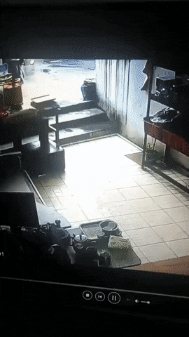 Acid GIFs, August 1 (25 gifs)