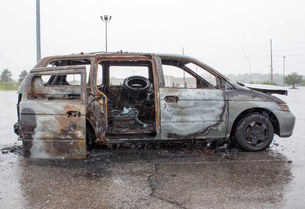 Awesome Abandoned Cars (20 pics)