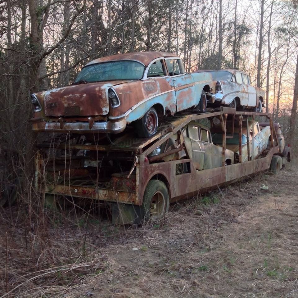 Awesome Abandoned Cars (20 pics)