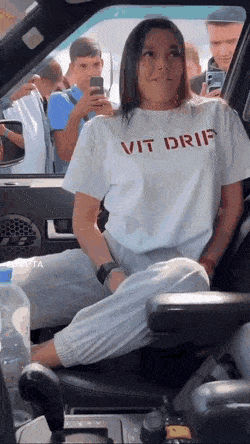 Acid GIFs, August 3 (25 gifs)