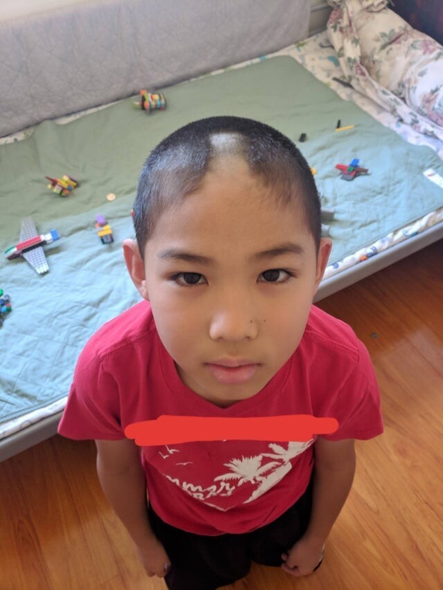 Awful Haircuts (16 pics)