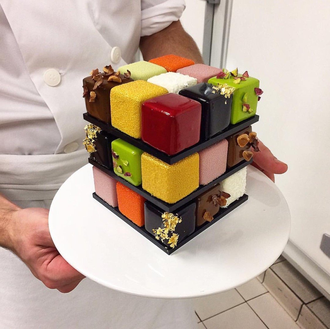 Gorgeous Cakes (30 pics)