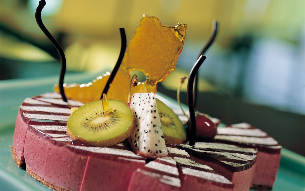 Gorgeous Cakes (30 pics)