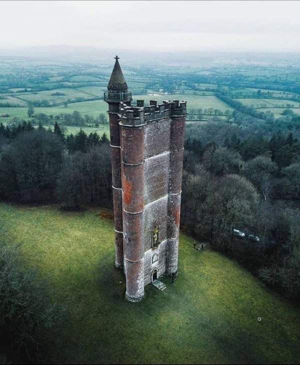 Abandoned Places (22 pics)