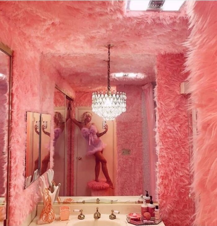 Weird Interiors (21 pics)