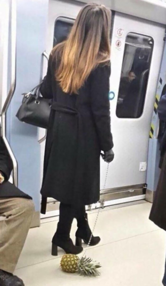 Strange People In The Subway (20 pics)