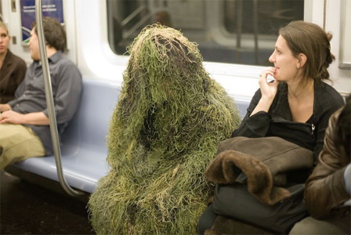 Strange People In The Subway (20 pics)