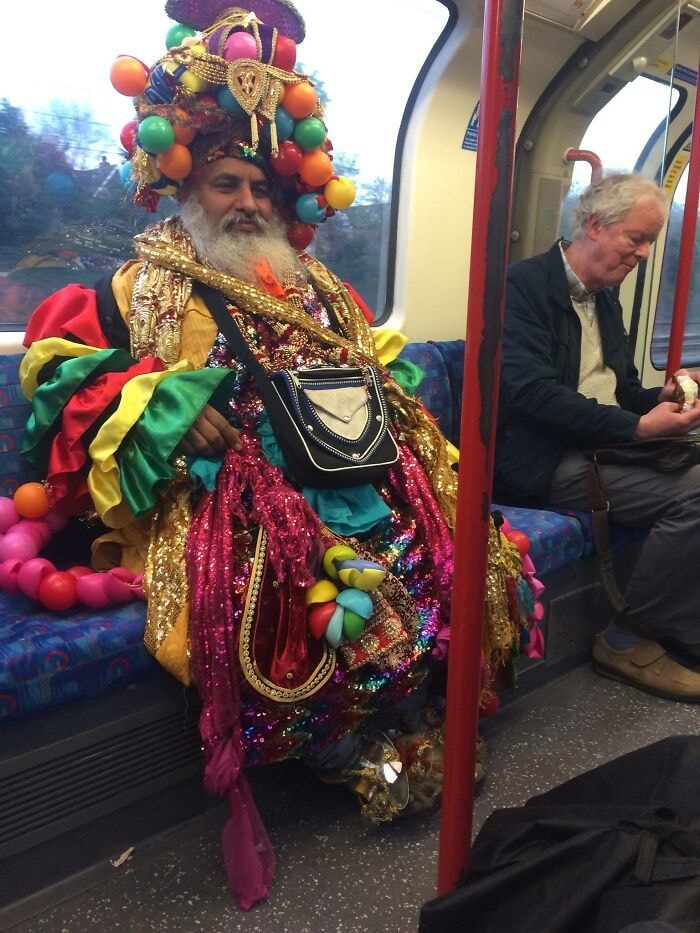 Strange People In The Subway (20 pics)