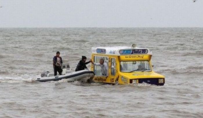 Crazy Cars (27 pics)