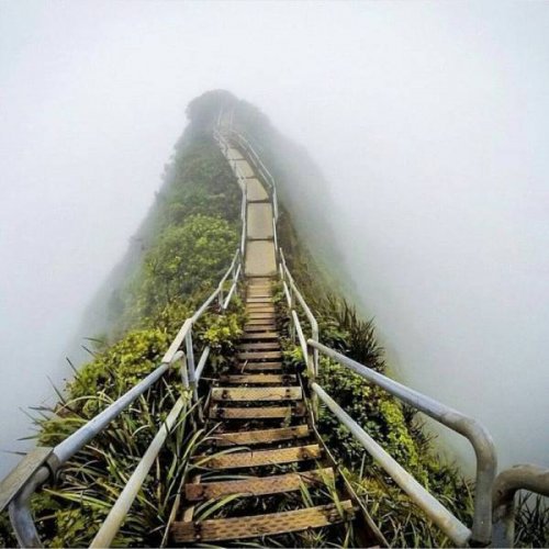 Awesome Abandoned Places (22 pics)