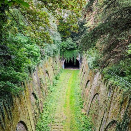Awesome Abandoned Places (22 pics)