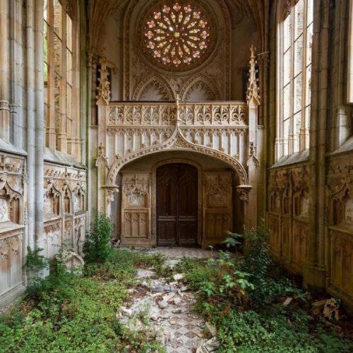 Awesome Abandoned Places (22 pics)