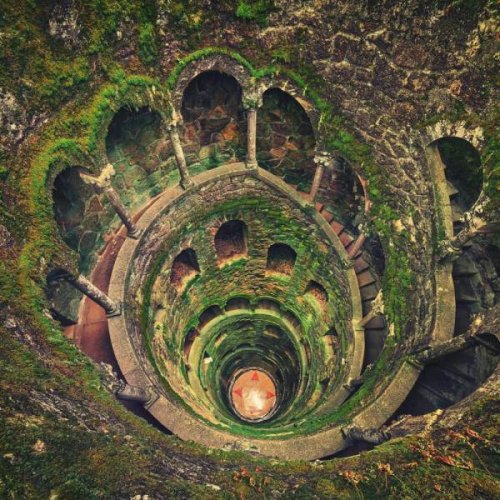 Awesome Abandoned Places (22 pics)