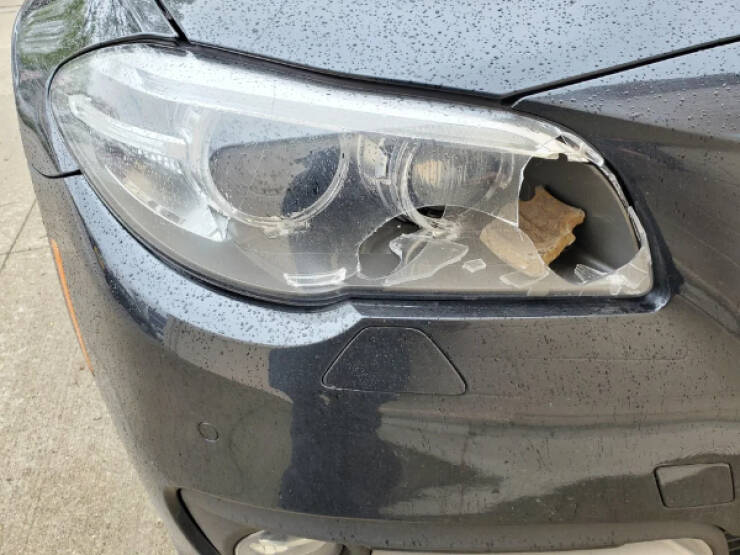 Bad Days Happen (19 pics)