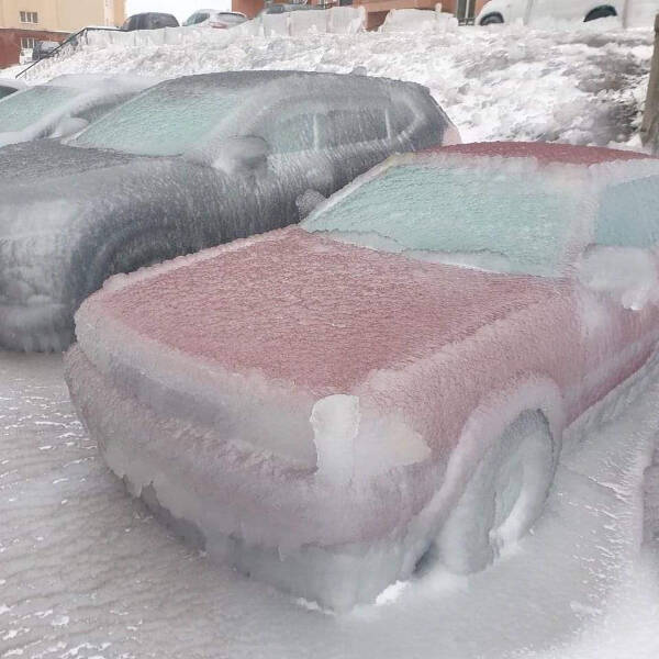 Bad Days Happen (19 pics)