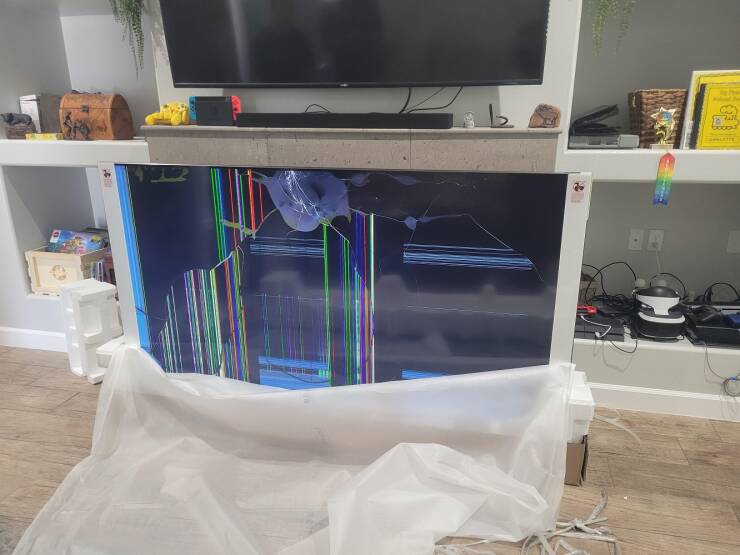 Bad Days Happen (19 pics)